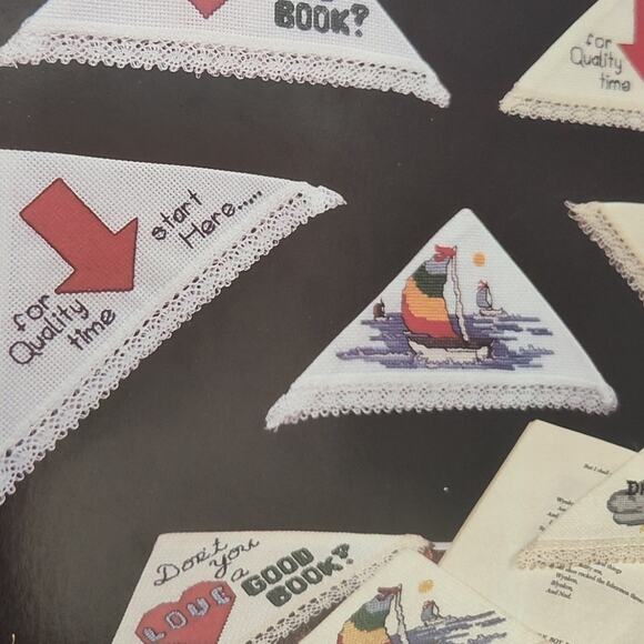 Creative Keepsakes The Corner Marx-It Bookmarks Cross Stitch Patterns - Picture 3 of 7